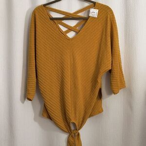 ♥️Parallel Skies Top Women's NWT